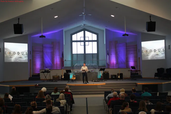 Emmanuel Baptist — installation photo 3